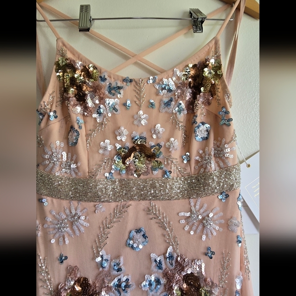 NEW! Mac Duggal,  Floral Sequin Maxi Dress in Pink Nude/Multi Sequins, Size 2 - Picture 9 of 11